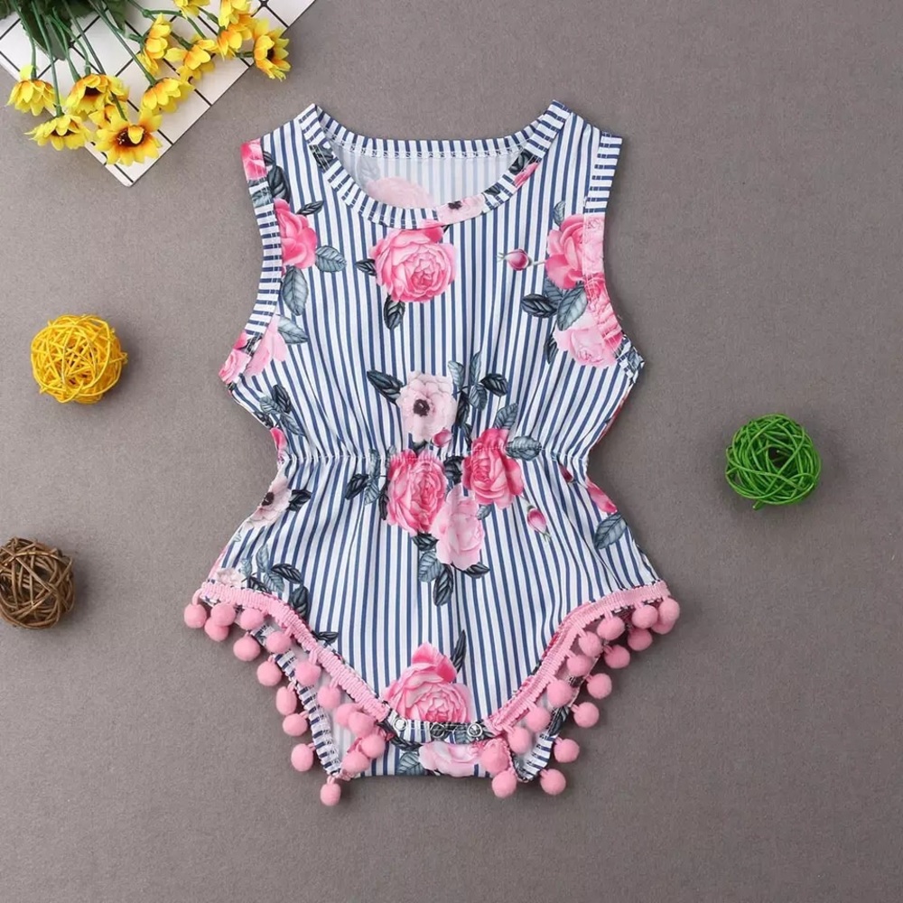 Striped floral romper with tassels! 😍